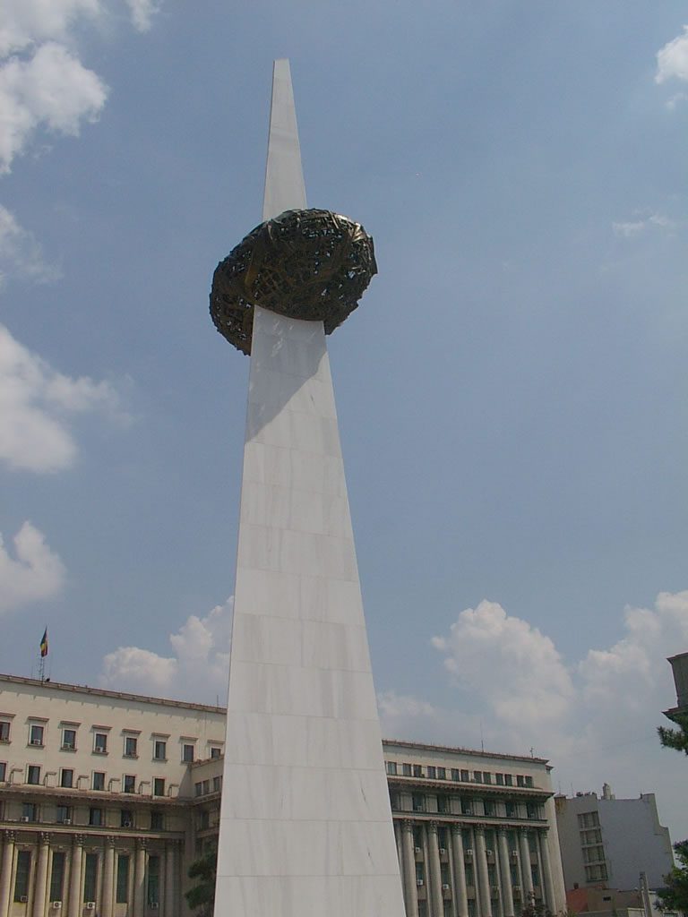 monumentul_revolutiei